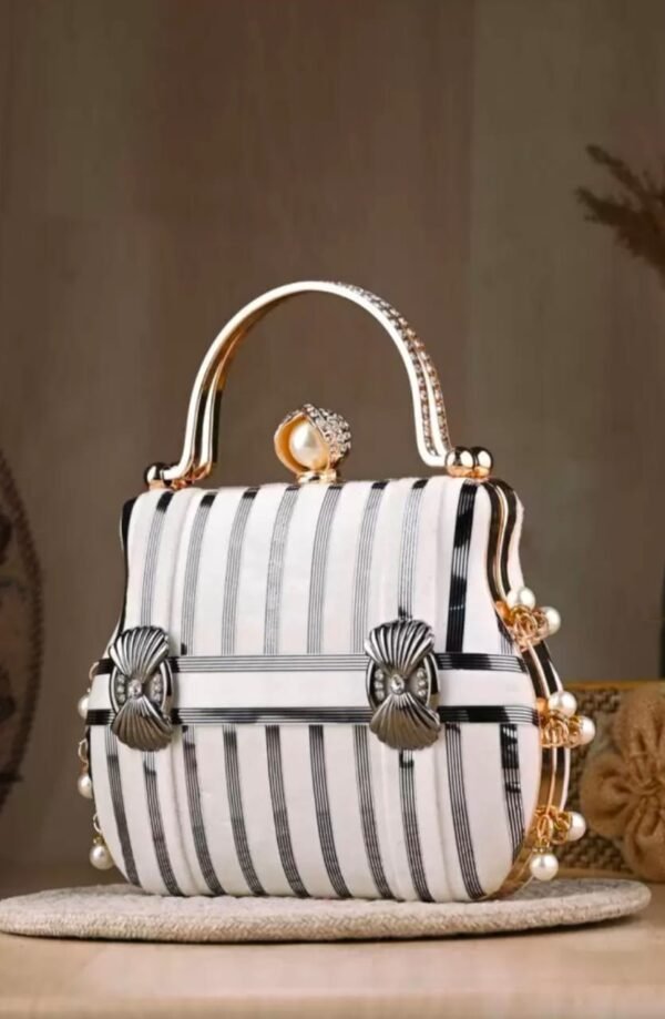 DressBerry Embellished Box Clutch